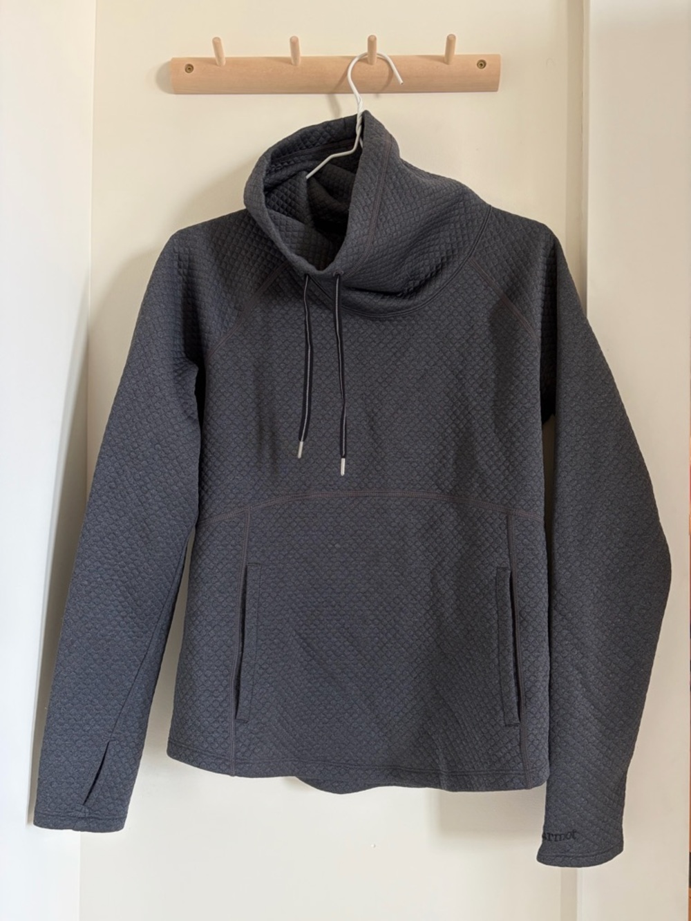 Marmot Quilted Turtleneck Pullover - Charcoal